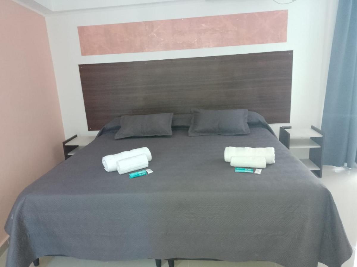 Hotel Golden Ross Villa Carlos Paz Esterno foto