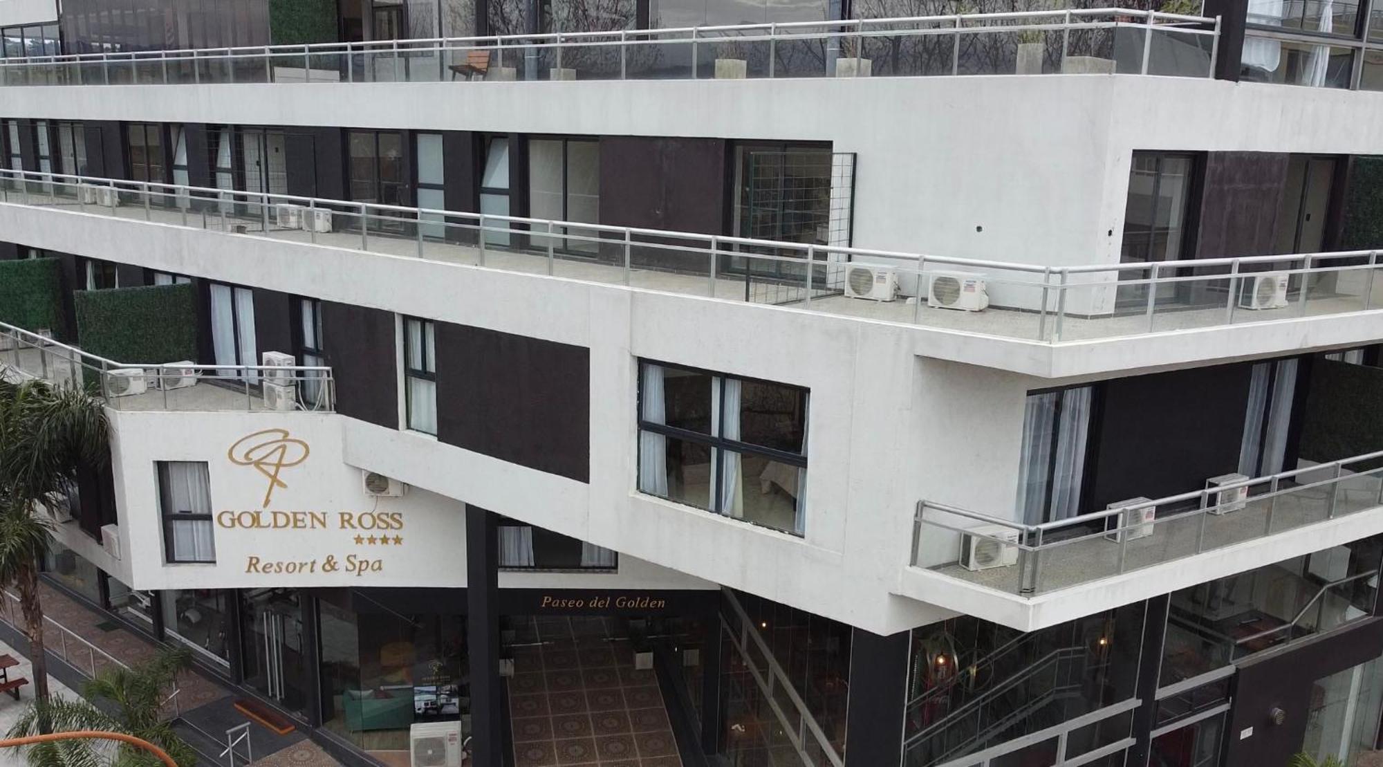 Hotel Golden Ross Villa Carlos Paz Esterno foto